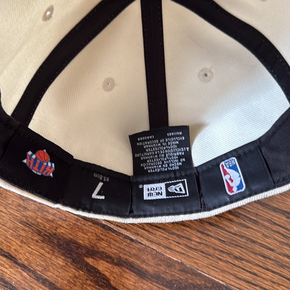 KITH New Era New York Knicks low Profile Baseball 59FIFTY Cap Sandrift - Picture 11 of 12